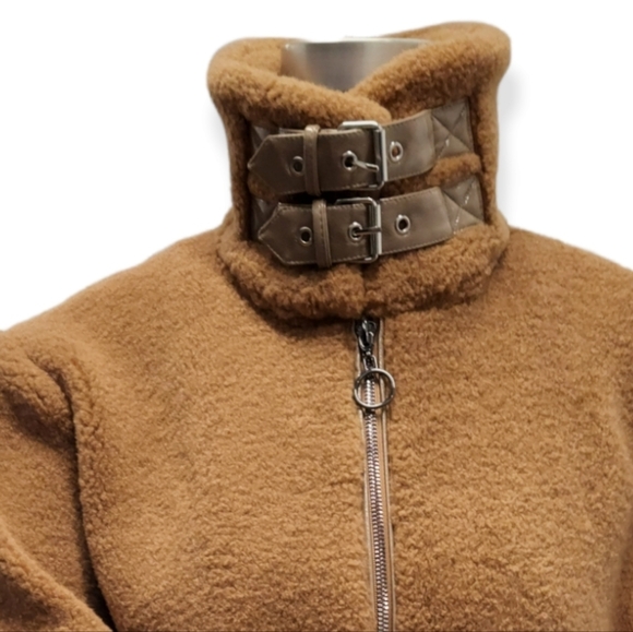 Super Plush Teddy Bear Coat - Picture 2 of 9